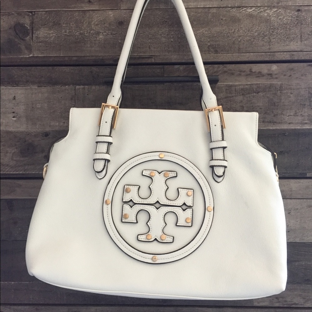 White pebbled leather handbag